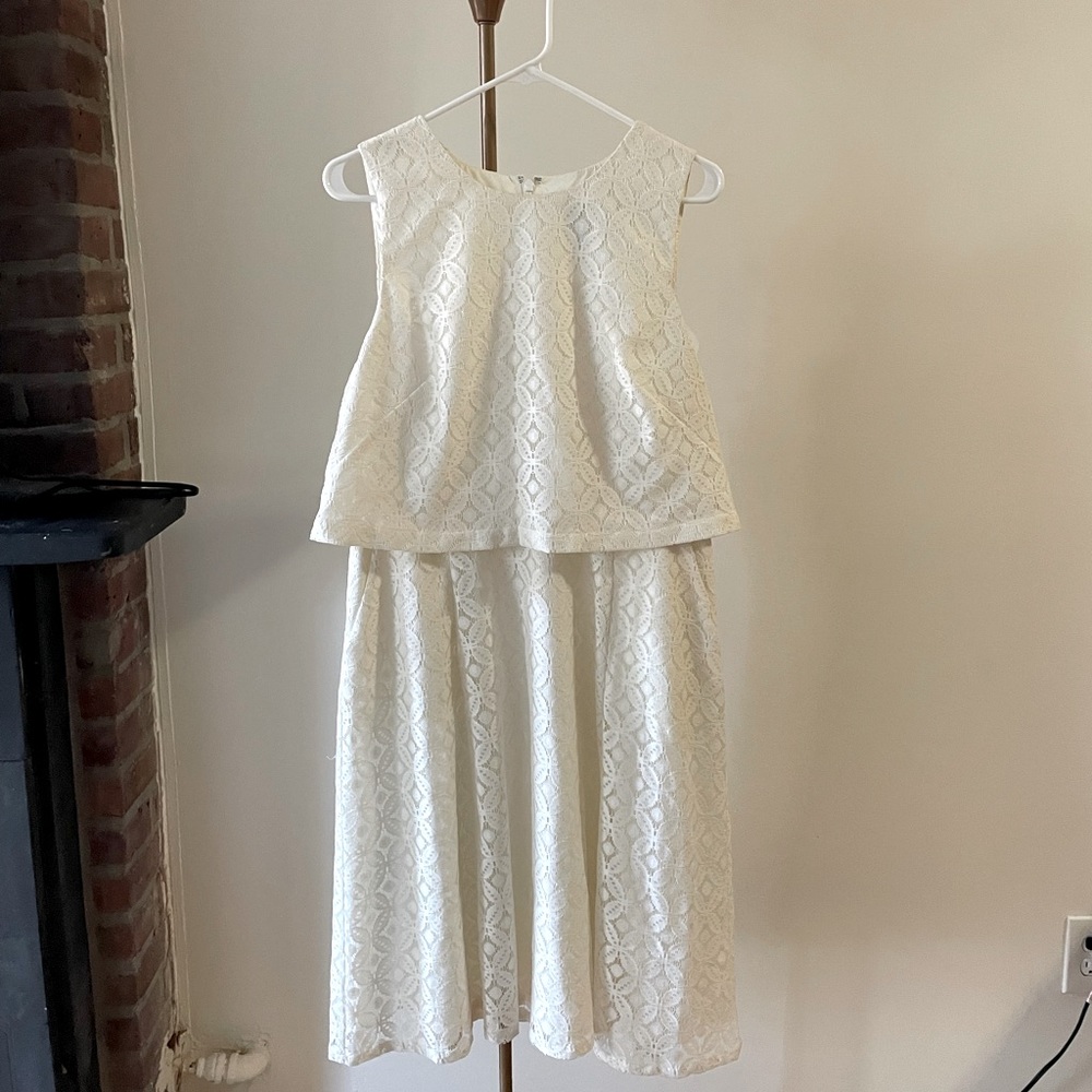 ADRIANNA PAPELL white lace dress